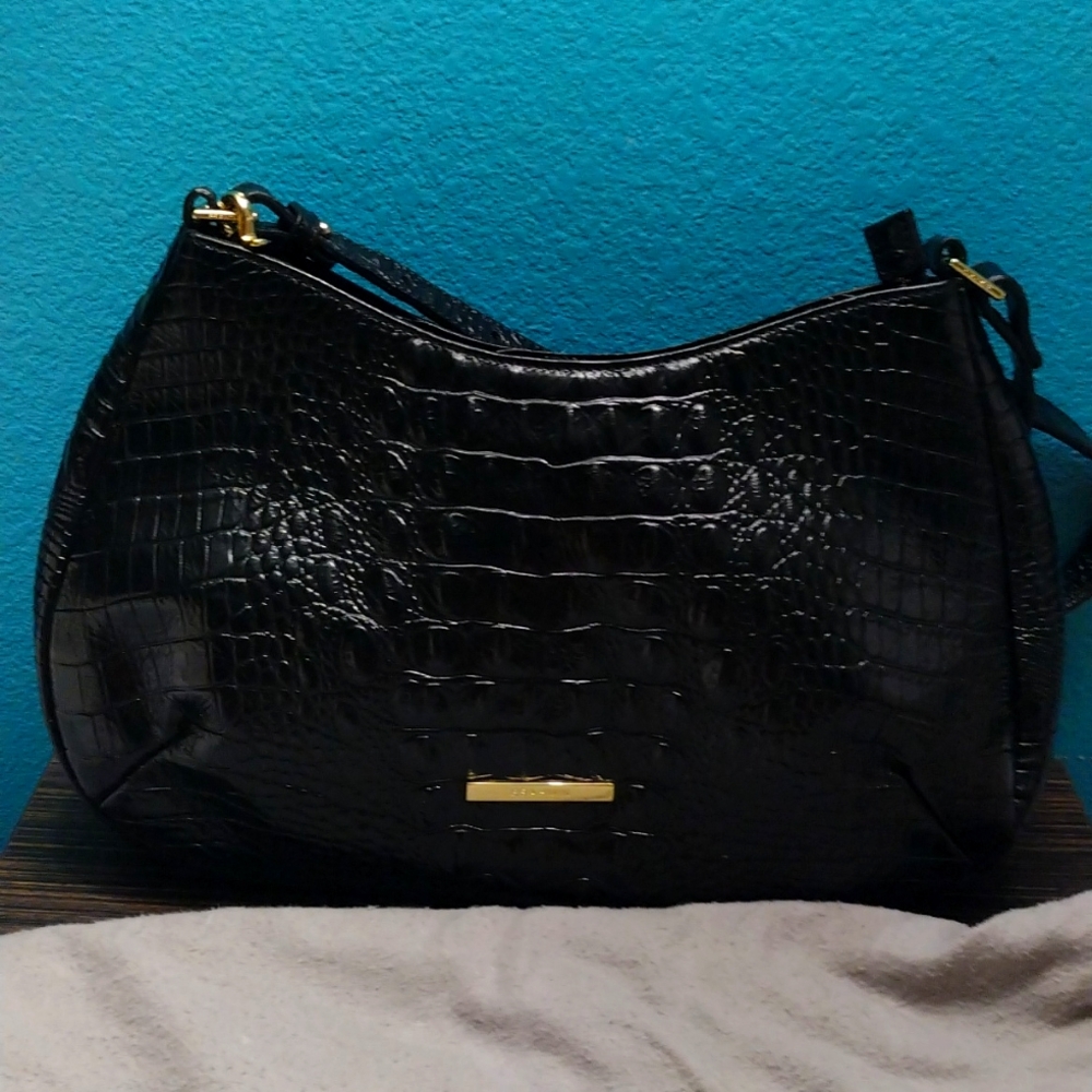 Brahmin Purse with tassel and dust bag 👜